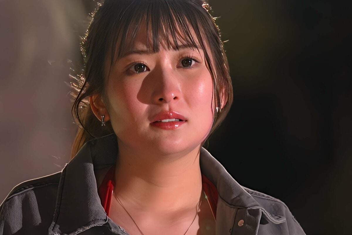 広末涼子似の24歳セクシー女優、超ショートパンツ姿で告白現場に乱入！ 涙流しながら年商25億円社長に「離れたくない」 | バラエティ | ABEMA  TIMES | アベマタイムズ