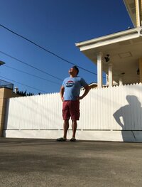 花田虎上『おはようございます』