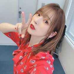 内田真礼、チャイナ風メイク＆衣装の華やかなオフショットに称賛続々「天使すぎ」「赤めっちゃ似合う」