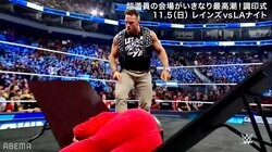 統一WWE王座戦の調印式で大乱闘！ “極悪”イヨ・スカイが襲撃した女子レスラー“電撃復帰”で遺恨マッチ決定
