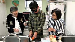 治療法がない目の難病「見えなくなったら怖い」「3人で幸せになりたい」 46歳妻の“愛”にスタジオ感涙