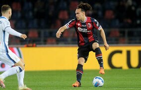 スタッド・レンヌが注目株のベルギー代表DFテアテをボローニャから完全移籍で獲得、4年契約