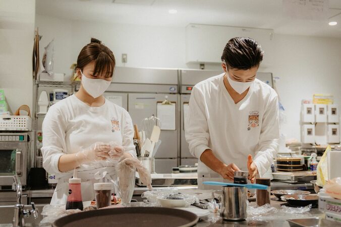 オオカミちゃんだったユリホ＆まゆの知られざる苦悩に『彼オオカミ』メンバー決意新たに…一致団結で「Wolf Cafe」を開催 5枚目