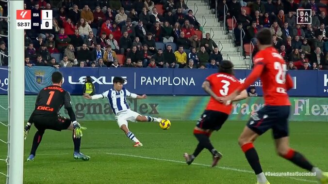 【映像】久保建英、絶好位置からの強烈ボレー→魂のブロック