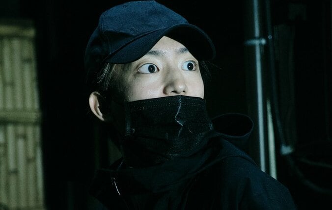 【写真・画像】「犯人はこいつ」高校時代の同級生をSNSで晒しあげ…地方在住の主婦の“歪んだ承認欲求”が怖すぎる『透明なわたしたち』　1枚目