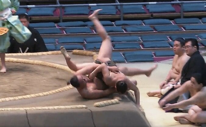 【写真・画像】　1枚目