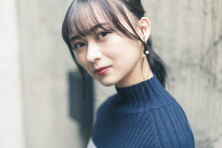 乃木坂46鈴木絢音、初の写真集は“アイドルの王道じゃない1冊” 「自分らしい作品に仕上がった」