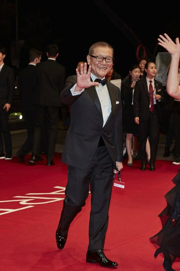 『かぞくいろ―RAILWAYS わたしたちの出発―』國村隼、青木崇高らが釜山国際映画祭レッドカーペットに登場