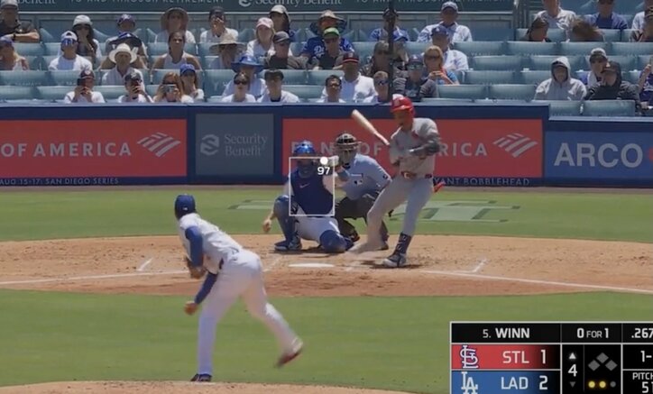 【写真・画像】球場騒然！大谷翔平、逆方向特大弾で“まさかの光景”「スゴい当たりだ…」野手陣が秒で動けなくなる「確信見送り」　1枚目