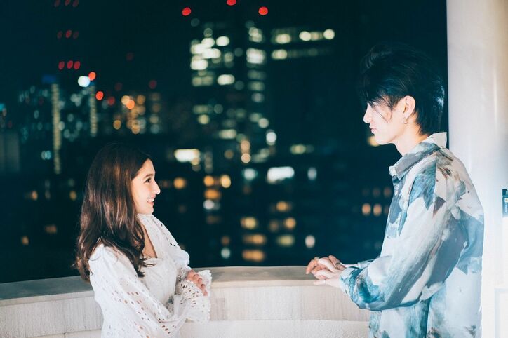 最強女子・Takiの登場に男子たち「鳥肌立った」次々に2ショットへ…早くも波乱の予感『虹オオカミ』第1話