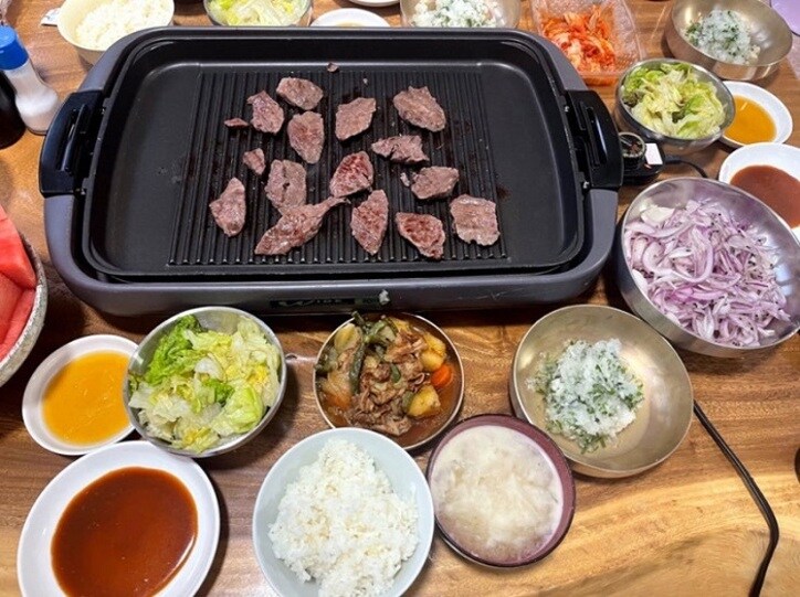  北斗晶、豪華になった夕食を公開「料理上手で尊敬」「どれも美味しそう」の声 