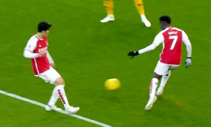 冨安健洋は「攻撃面でもう一段階のレベルアップ」が可能！アーセナル指揮官がアシスト含む３つの決定機を作った日本代表DFを「味方にスペースを作れる」と称賛、さらなる成長に期待