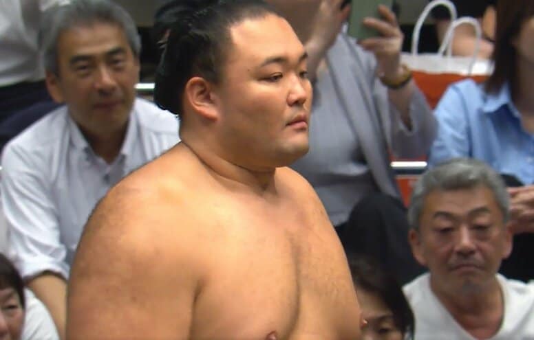 「こんなの泣ける」「見たことない」朝乃山、取組前に“まさか”の所作 負けられない一番であふれた思いにファン感涙