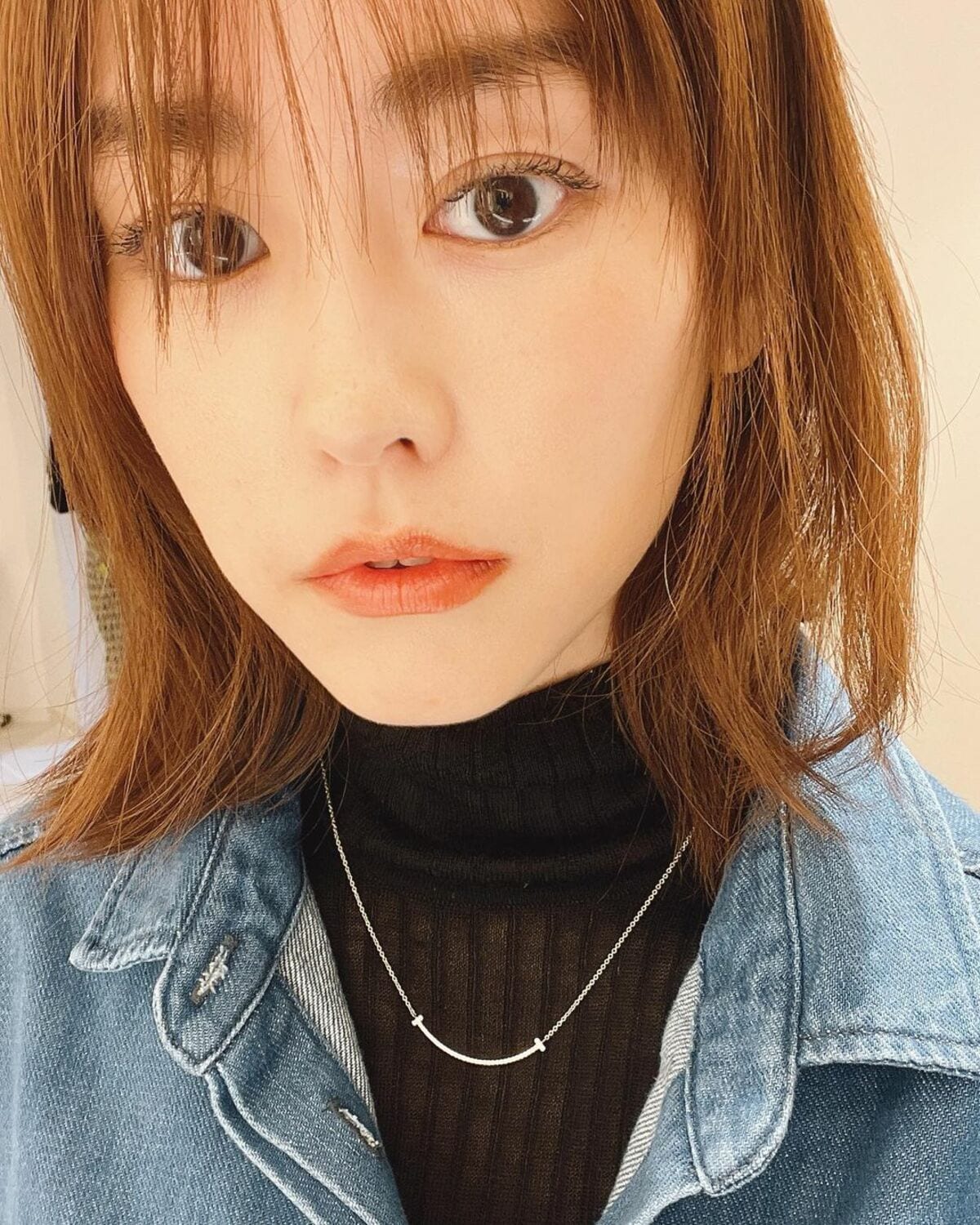 桐谷美玲 上下デニムの マニッシュ なコーディネートを披露 カッコ可愛い 直視できない と称賛の声 話題 Abema Times