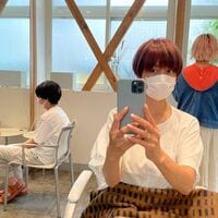 「雰囲気が、似てる～」hitomi、中学生長女との“ヘアサロンショット”を公開し反響