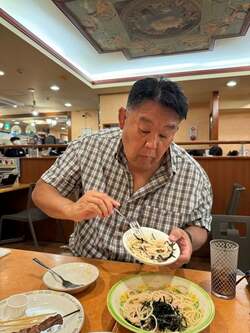  花田虎上、家族で訪れた初めての『サイゼリヤ』に驚き「この値段でお腹いっぱい」 