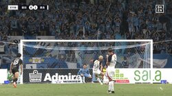 鈴木優磨、強心臓先制ゴール後の“謎リアクション”が話題　超ど真ん中PKを決めて微動だにしない確信ドヤ姿に「優磨だけにしかできない表現」