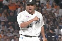 ドヤ顔＆腕組み、ロン毛→坊主、アナザースカイ焼肉会… “短期放牧”の筋肉兄貴・澤村拓一は数字以上の活躍でロッテ首位独走の“影のMVP”