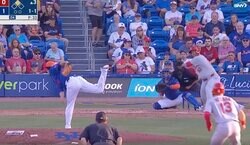 球場騒然！ 千賀滉大は一体、何をした…？ 想定外の“ミラクル”「なんだこれw」 いきなりの“超スローボール”に打者困惑