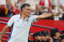 本拠地の加護！　セビージャ指揮官、ファンの熱情が与える“バフ効果”に「マンUに勝てると思えた」