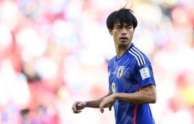 日本代表FW三笘薫が英語でブライトンサポーターへメッセージ「まだ皆には会えない」