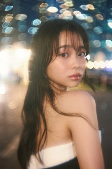 ガーリーの神様”林芽亜里が魅せるラストティーン 20歳の誕生日に10周年