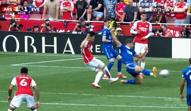 「最高すぎる！」アーセナル冨安健洋の同点ゴールにスタジアム爆発！ 大一番で“ダブル股抜きショット”を叩き込んだ瞬間「もうストライカーじゃん」「大和魂だ」