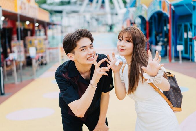 YUNA＆ショーンが遊園地で超爆笑デート！夫婦感あふれるお似合いな2人にほっこり『彼オオカミ』 5枚目