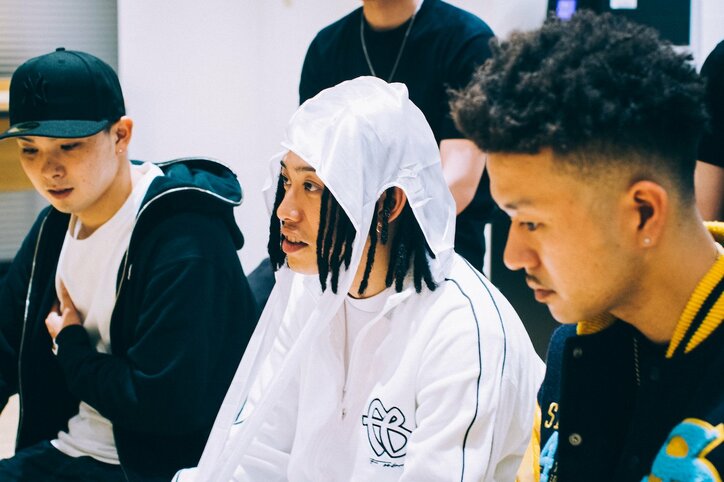 「eydenが"ラップスタア誕生"で優勝してメンバーがそういうフィールドに立った。プレッシャーもあるけど、そこを通らないとクルーとして強くならない」eyden率いるクルー・98jams メンバーの素顔と変化。