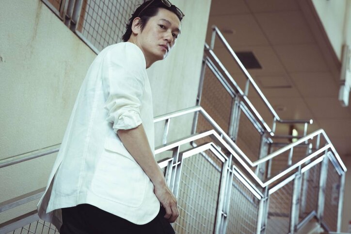 銀幕デビューから20周年 井浦新が映画に愛され、求め続けられる理由「常に一本勝負の連続」