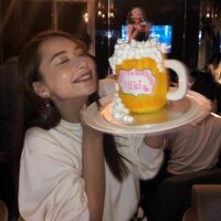藤田ニコル・マギーらモデル仲間が祝福　Nikiの誕生祝いパーティが豪華