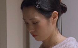 17歳で出産“5人兄弟大家族”の美人ママ（33）、朝6時起きで作るお弁当＆朝食を披露「パン派・ごはん派にわけて」「お茶は6リットル」