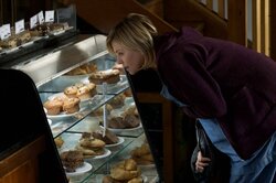 シャーリーズ・セロンがダイエットに励む！『タリーと私の秘密の時間』特別映像＆新場面写真解禁