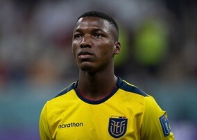 カタール戦でさらに評価アップ　「傑出した選手」とシアラーが称賛。エクアドル代表MFが中盤を支配