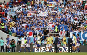 「負けても振る舞いは素晴らしい」「グッドルーザー」コスタリカに悔しい敗戦の日本、敗戦後も整頓されたロッカールームが話題「礼儀正しくやれる日本代表はすごい」