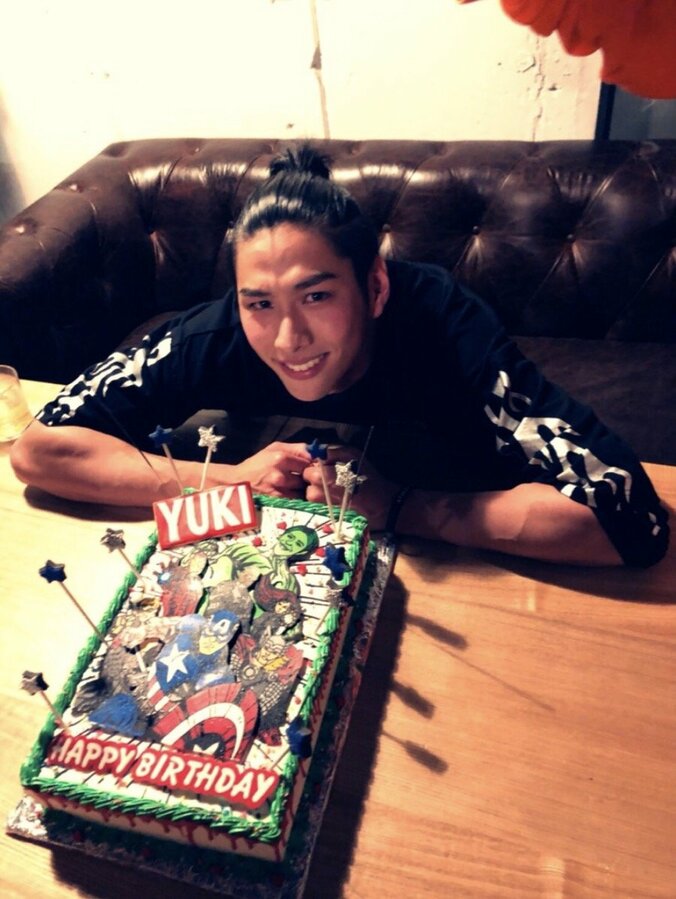 IVAN、野村祐希の誕生会をサプライズ開催「大成功に終わって本当に良かったです」 1枚目