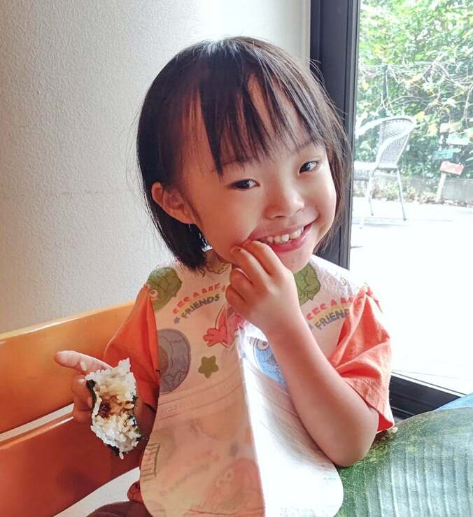 漫談家で介護福祉士のメイミさん 小学生前に卒業してほしいオムツ「あと、1年5か月」  1枚目