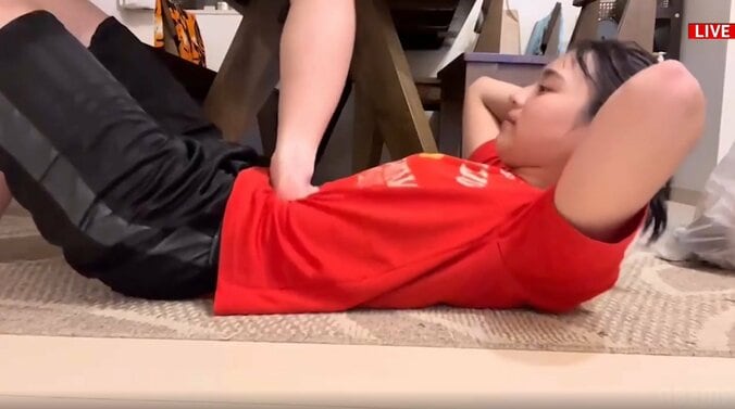 衝撃の腹筋トレーニング