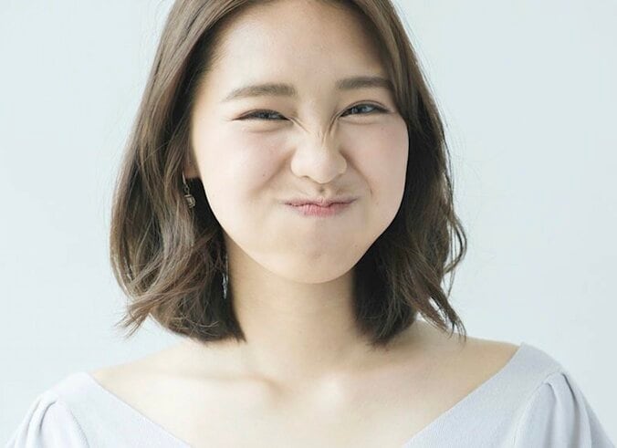 【写真・画像】サッカー観戦中の姿が可愛すぎると話題に！女子大生サポーターの現在に香取慎吾が驚き「嘘だろ！？」　1枚目