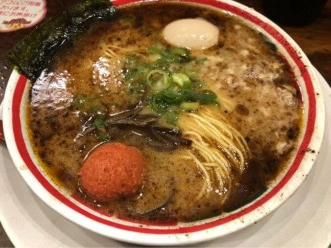 市川海老蔵、千秋楽を終えラーメンのご褒美「うぅたまりません」と悶絶 2枚目