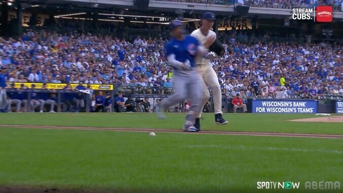 「危なかった」鈴木誠也が激走→タックル喰らう“あわや”の場面に「妨害ですやん」「あれがヒット…」ファンも騒然 2枚目