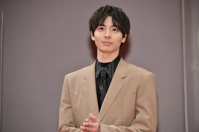 高杉真宙、25歳の誕生日を報告「皆様に応援して頂き、元気でいられます！」 1枚目