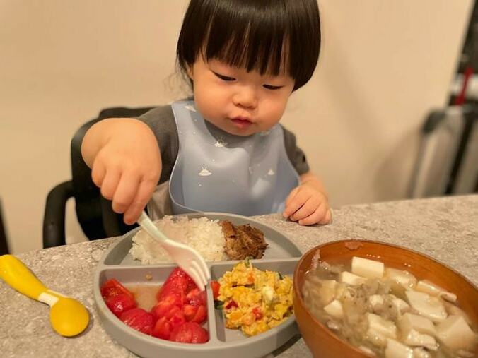  あいのり・桃、1歳児の食事らしくないメニューを公開「ごめんよ…」  1枚目