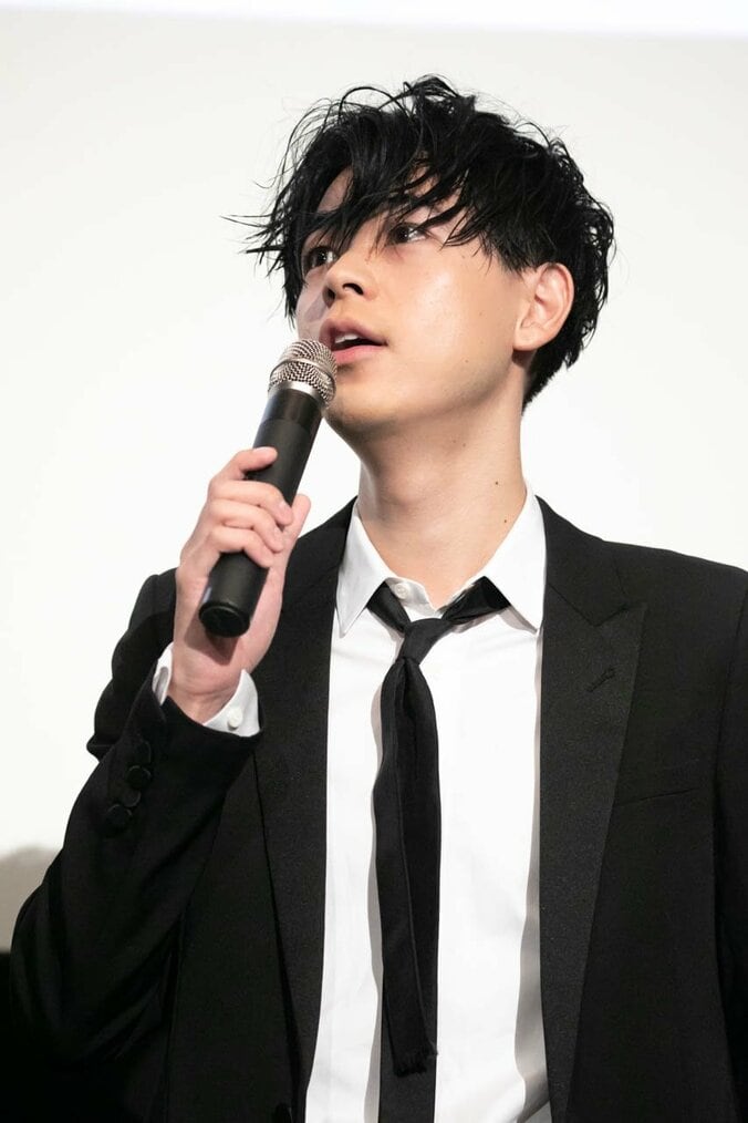 橋本愛、小6時の美少女写真を披露　当時の夢は「給料の高い会社に就職」 11枚目