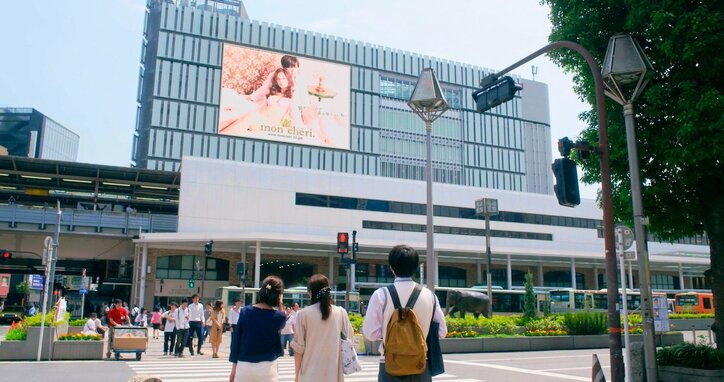 国宝級イケメン・吉沢亮が地味な男子に！『あのコの、トリコ。』で意識した“少女漫画っぽさ”の塩梅