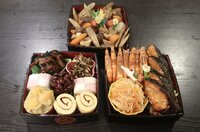 みきママ、3時間で作った3段重おせちを公開「子供がもりもり食べるお節です!!」