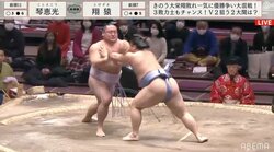 リアル「つっぱり大相撲」高速回転の張り合いにファンも「16連射だ」