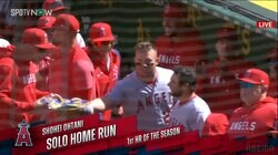 「トラ兄も嬉しそうじゃん」大谷翔平とのアベック弾に大はしゃぎでカウボーイハットを準備するトラウトに視聴者ほっこり「トラウトかわいいw」