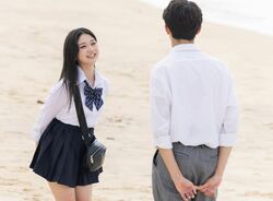 英語ペラペラの超イケメン男子、カッコよすぎる告白で広島出身の高2女子とカップル成立！熱烈ハグ「アイラブユー」『今日好き』卒業編第5話