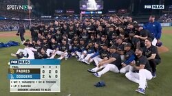 大谷翔平を探せ！歓喜の記念撮影で“またも”「消えた」 由伸は「どこだよ！」ド軍勢揃いもネット上で捜索劇再び